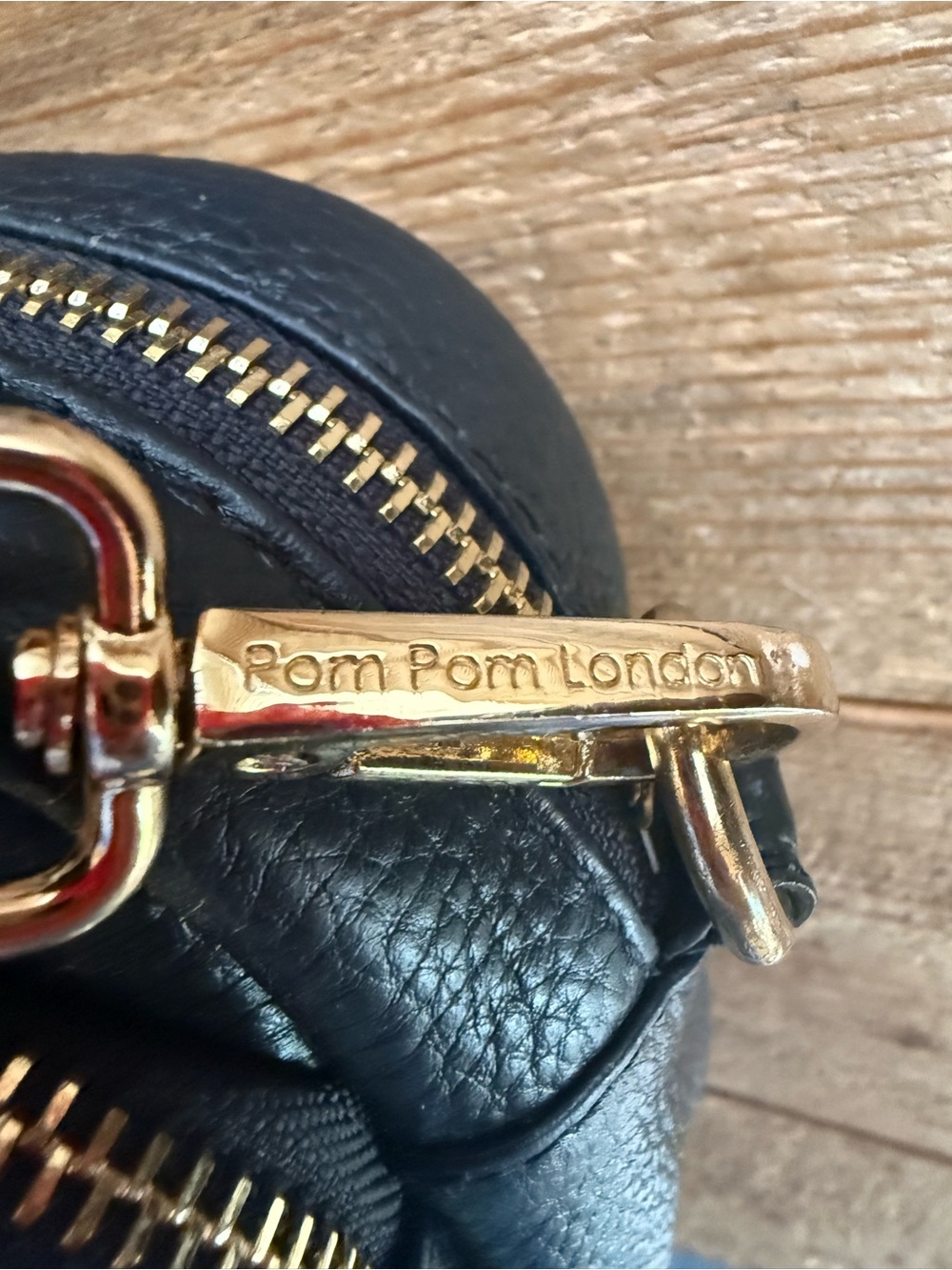 Pom Pom London Mayfair Black Leather Crossbody Camera Bag Double Zip - Picture 5 of 11